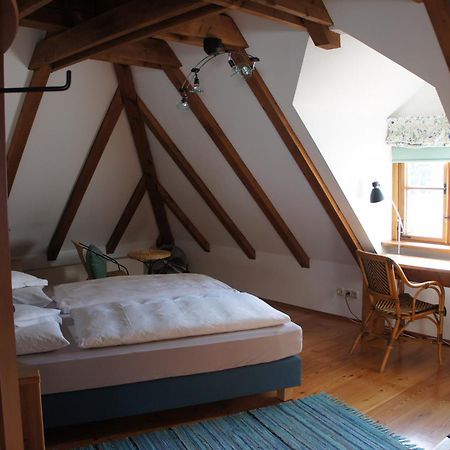 Hotel Schwarzer Adler Erlangen Quarto foto