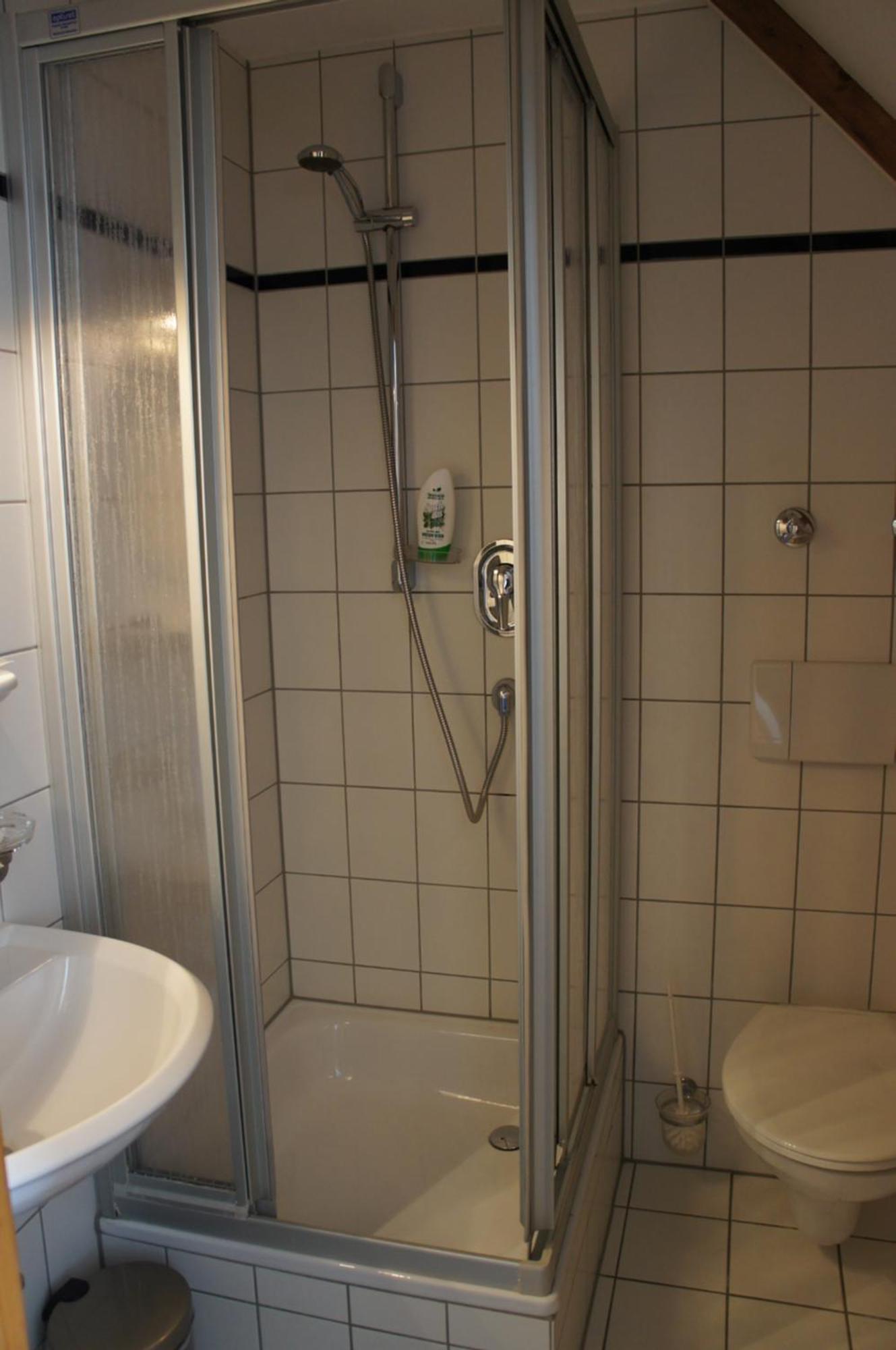 Hotel Schwarzer Adler Erlangen Quarto foto