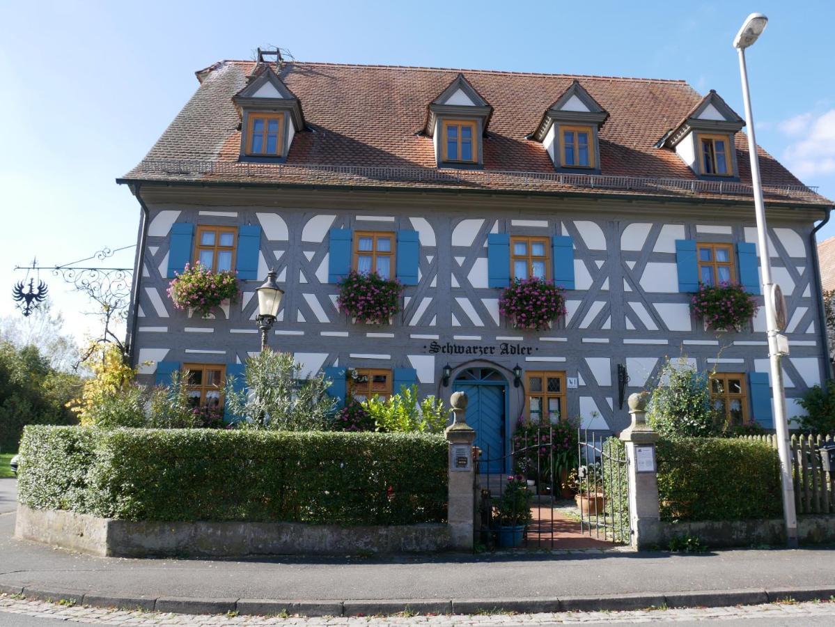 Hotel Schwarzer Adler Erlangen Exterior foto